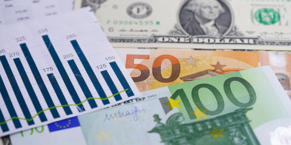 Döviz Piyasalarında Bekleyiş Hâkim: Gözler Küresel Gelişmeler ve Ekonomik Verilerde