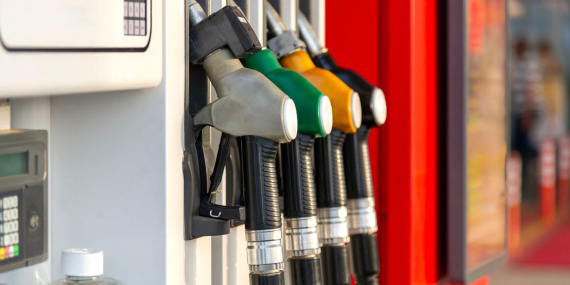 Benzin Zammı Beklentisi Gündemde: Petrol ve Kur Hareketi Pompa Fiyatlarını Etkiliyor