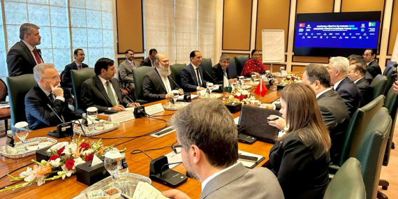Türkiye-Pakistan İş Forumu Yeni Yatırımların Önünü Açıyor