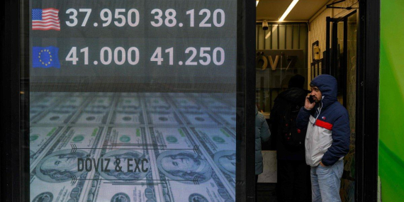 Döviz piyasasında hareketlilik sürüyor: Dolar 48 TL seviyesinde