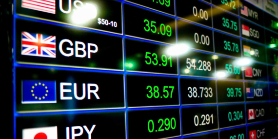 Döviz piyasasında hareketlilik: Dolar, avro ve sterlin takip ediliyor