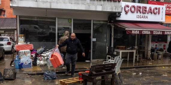 İstanbul’da selden etkilenen esnafa 80 milyon liralık destek