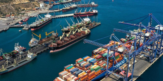 Türkiye cari dengede 4 milyar doları aşan fazla verdi