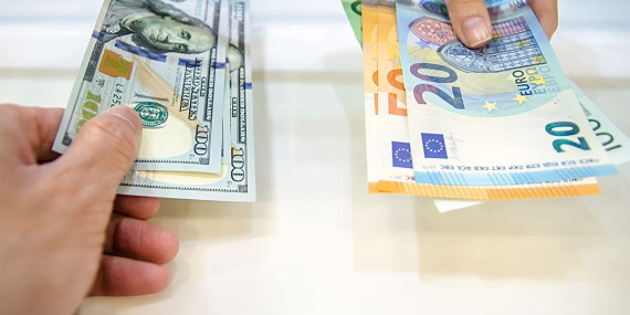 Döviz piyasasında dolar, euro ve sterlin takip ediliyor